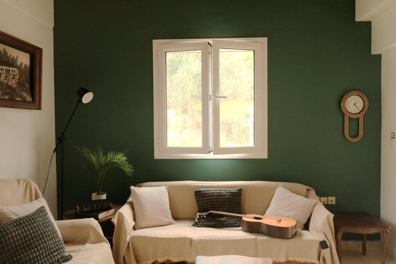 Close To Airport 5 Bedroom By The Sea * Néa Mákri
