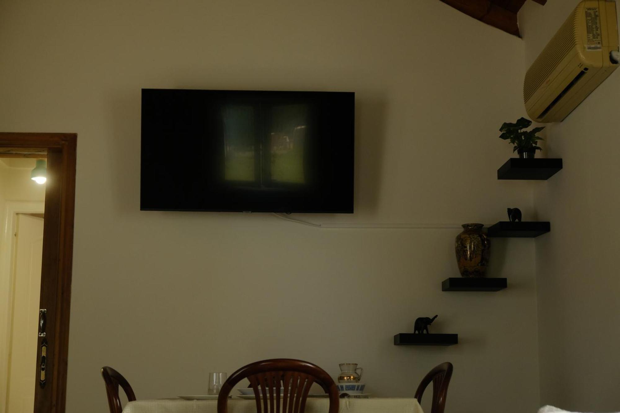 Close To Airport 5 Bedroom By The Sea Néa Mákri